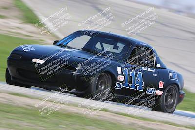 media/Feb-24-2024-CalClub SCCA (Sat) [[de4c0b3948]]/Group 7/Race (Outside Grapevine)/